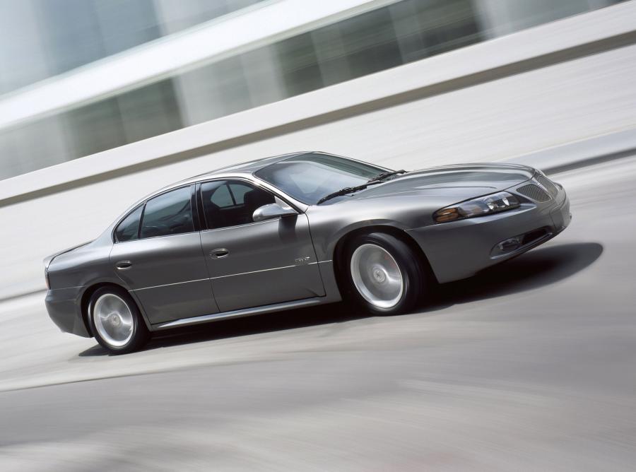  Pontiac Bonneville GXP 2004 года  (фото 24 из 26)